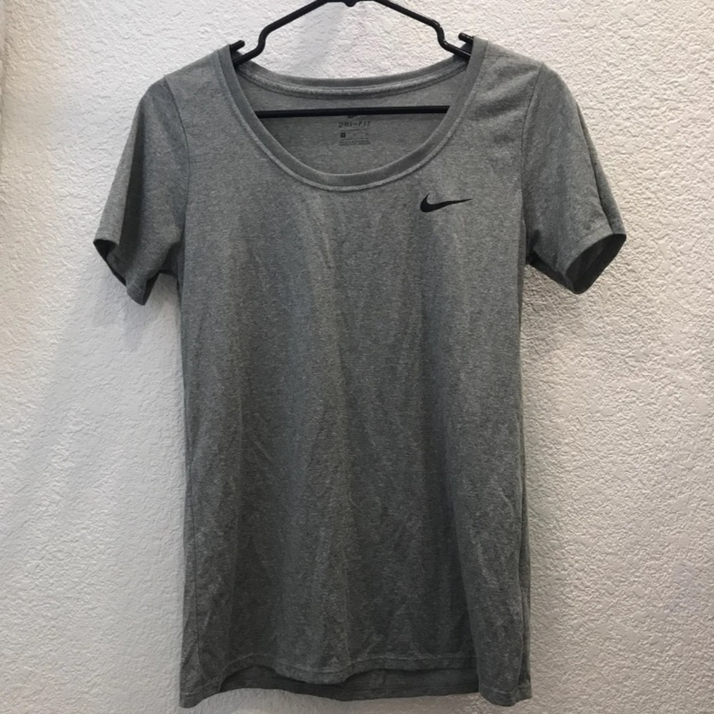 Women's Nike Shirt